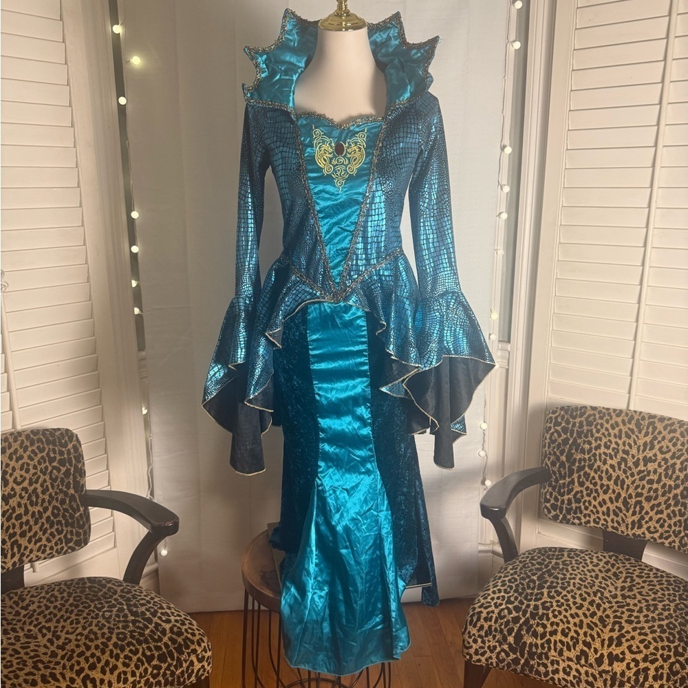 Enchanting Blue Kids Halloween Costume 14
